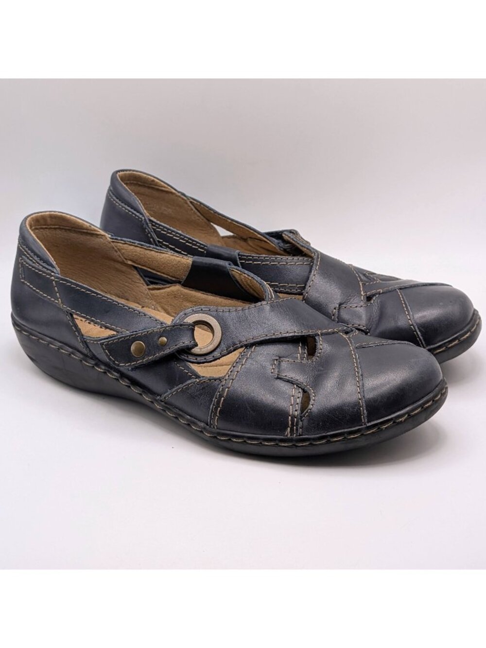 Clarks Ashland Spin Navy Blue Leather Mary Jane Shoes Comfort Size 8.5 N NARROW